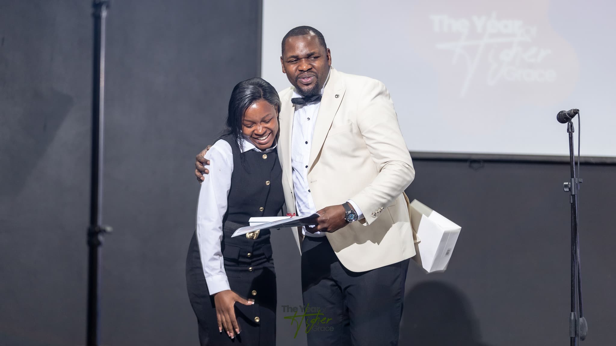 Graduation moment 2